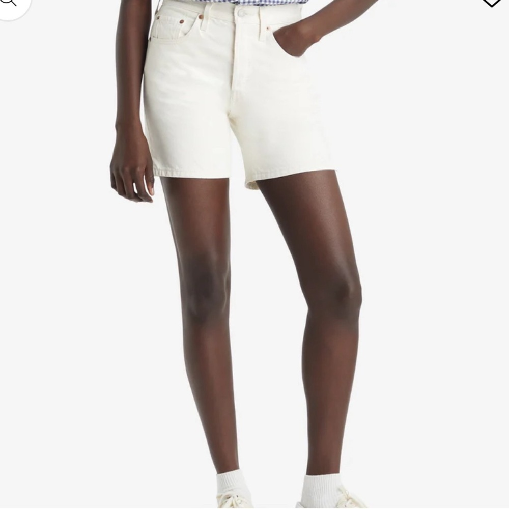 Levi’s 501 Mid Thigh Shorts Ecru White
